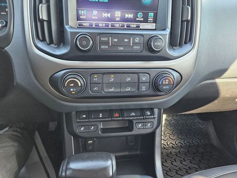 Used 2016 Chevrolet Colorado Z71 AWD/4WD image 15