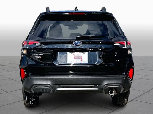 Used 2025 Subaru Forester Limited image 5