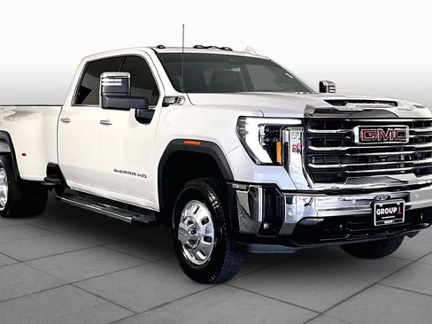 Used 2025 GMC Sierra 3500 SLT w/ Texas SLT Premium Package AWD/4WD image 3