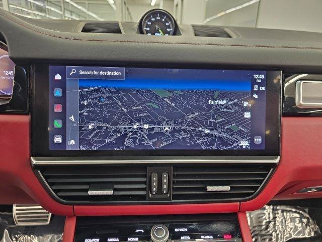 Used 2022 Porsche Cayenne Turbo S AWD/4WD image 19