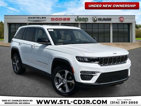 New 2025 Jeep Grand Cherokee Limited w/ Luxury Tech Group II image 1