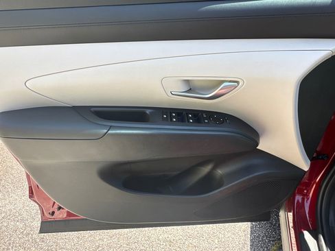 New 2025 Hyundai Tucson SEL image 10