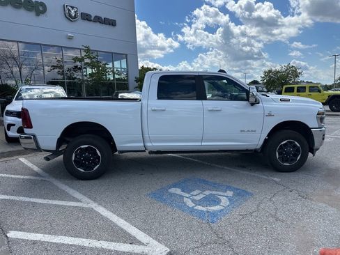 New 2025 RAM 3500 Laramie image 35