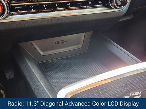 New 2026 Chevrolet Equinox LT AWD/4WD image 5