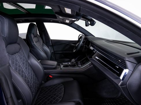 Used 2024 Audi SQ8 Prestige w/ Prestige Package image 15
