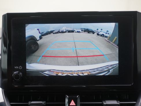 Used 2024 Toyota Corolla SE FWD image 17