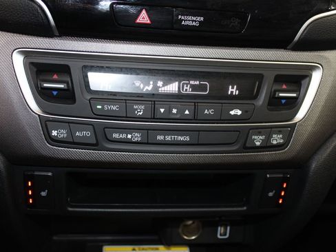 Used 2023 Honda Ridgeline RTL-E image 45