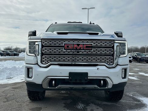 Used 2023 GMC Sierra 2500 Denali w/ Denali Ultimate Package image 2