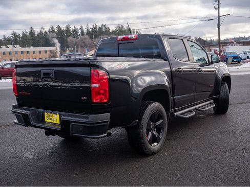 Used 2022 Chevrolet Colorado LT w/ Redline Special Edition image 31