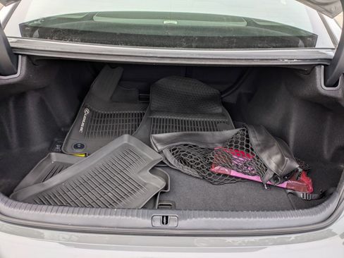 Used 2023 Lexus RC 350 F Sport image 34