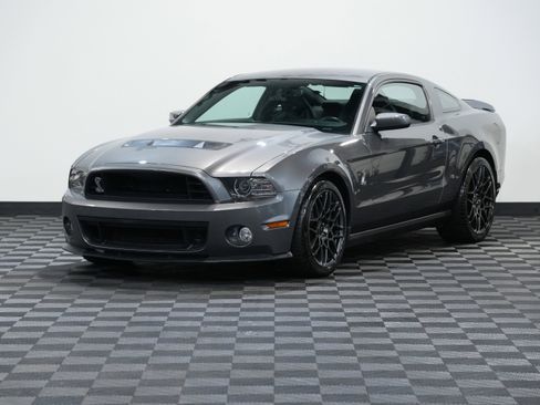 Used 2013 Ford Mustang Shelby GT500 image 3