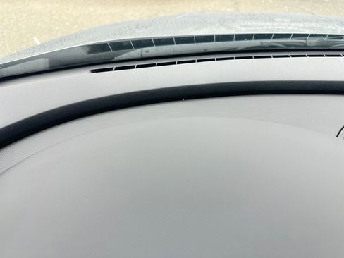 Used 2025 Hyundai Elantra SEL image 35