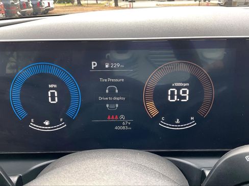 Certified 2025 Hyundai Tucson SEL image 23