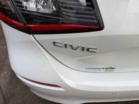 Used 2023 Honda Civic Sport Touring image 27