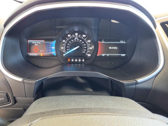 Used 2018 Ford Edge Titanium w/ Equipment Group 301A AWD/4WD image 6