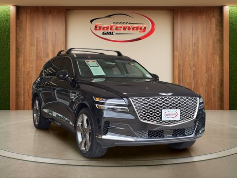 Used 2024 Genesis GV80 3.5T w/ Prestige Package AWD/4WD image 3