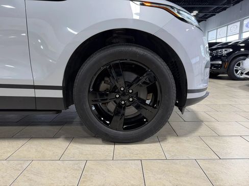Used 2018 Land Rover Range Rover Velar S AWD/4WD image 35