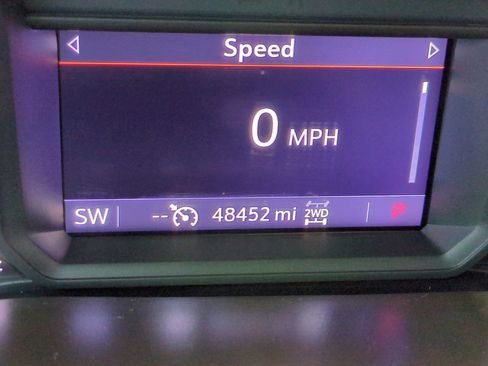 Used 2020 GMC Sierra 1500 SLT w/ SLT Premium Package image 24