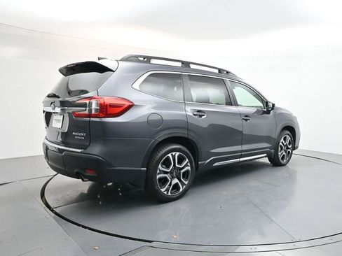 Used 2024 Subaru Ascent Limited w/ Technology Package AWD/4WD image 7