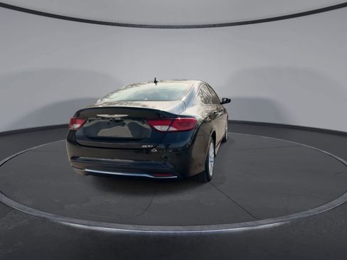 Used 2016 Chrysler 200 Limited w/ Anniversary Edition FWD image 8