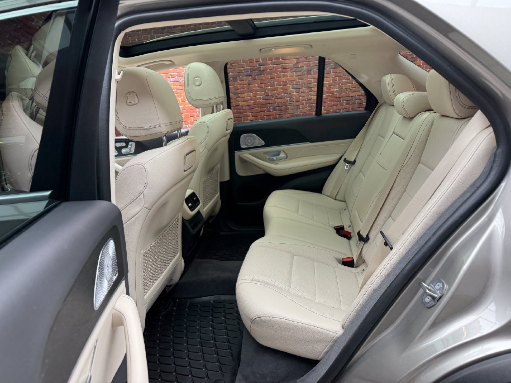 Certified 2020 Mercedes-Benz GLE 350 4MATIC image 22