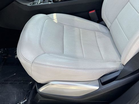 Used 2017 Mercedes-Benz GLS 550 4MATIC image 30