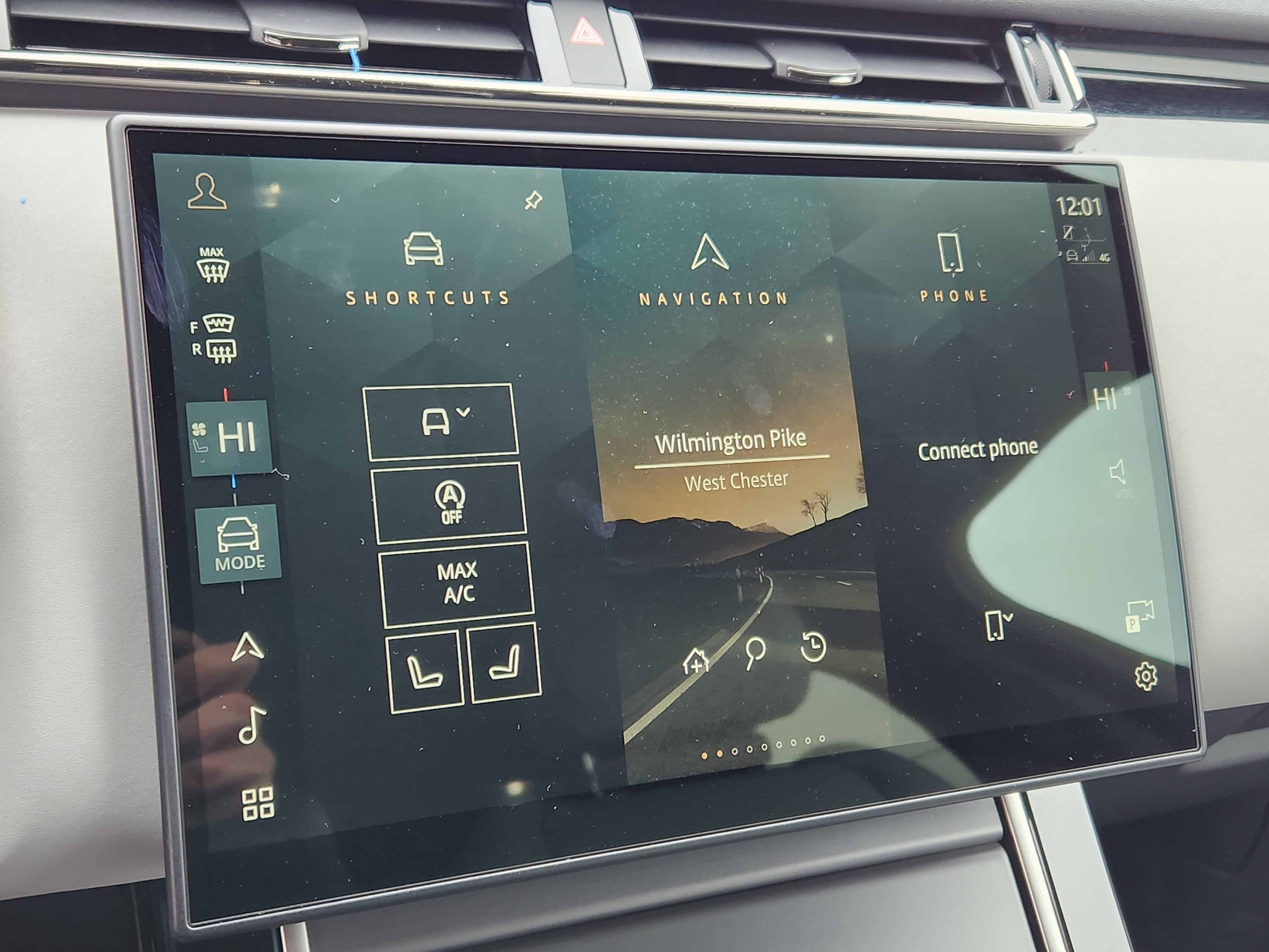 Certified 2026 Land Rover Range Rover Velar S AWD/4WD image 20