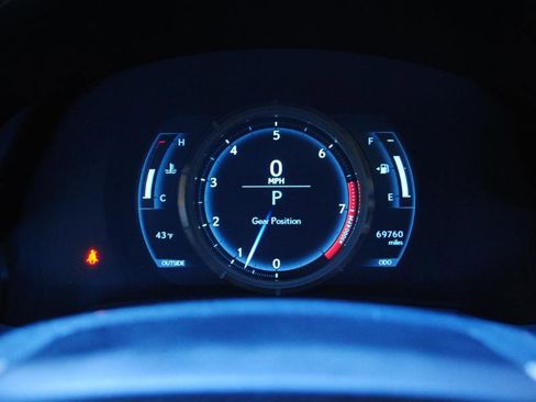 Used 2015 Lexus IS 250 250 F Sport Premium w/ F-Sport Package image 20