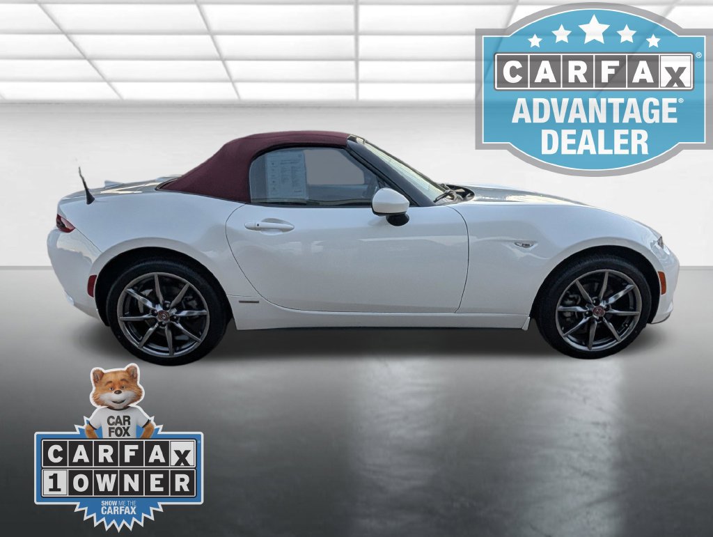 Used 2020 MAZDA MX-5 Miata 100th Anniversary RWD image 26