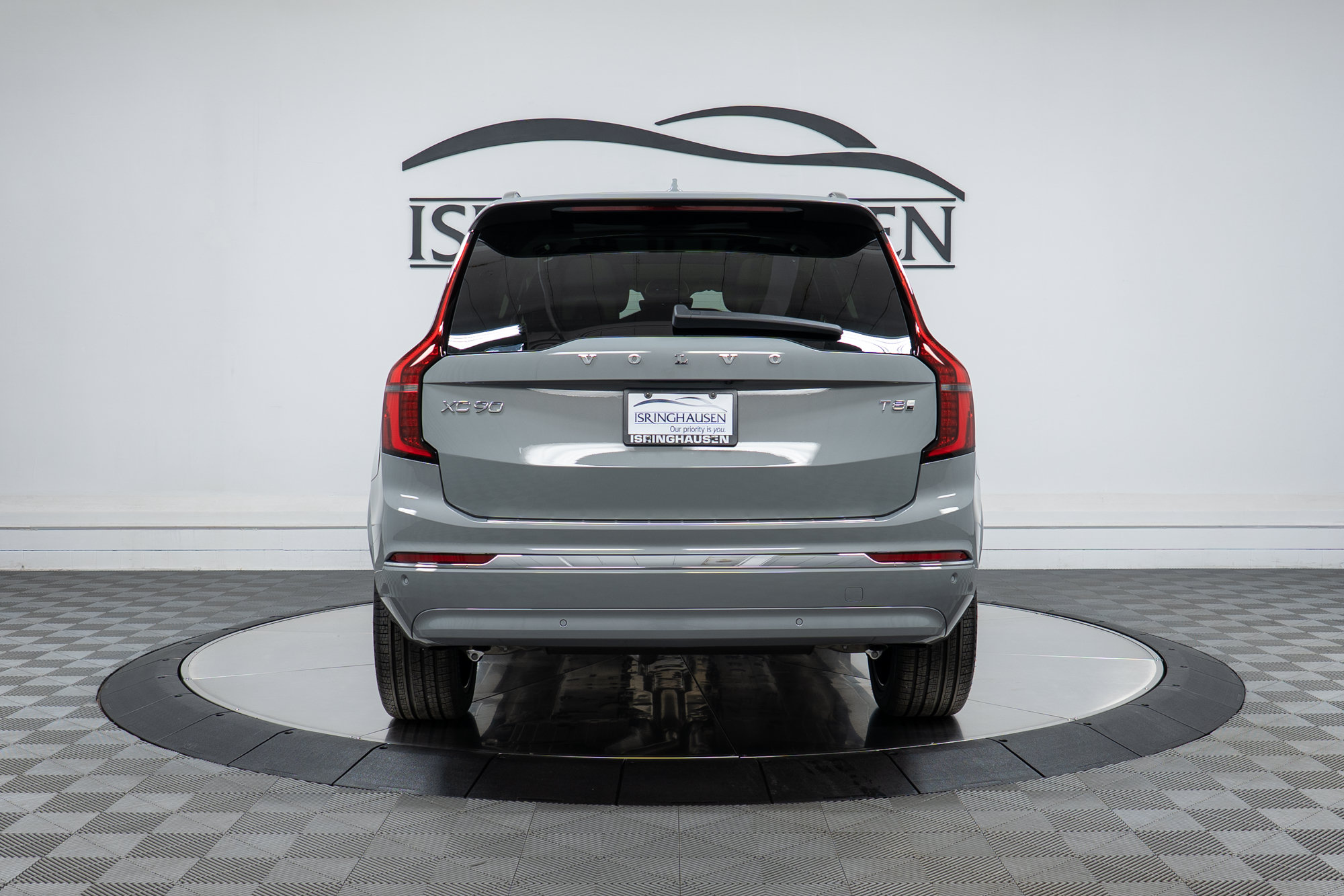 New 2026 Volvo XC90 T8 Plus w/ Protection Package Premier AWD/4WD image 6