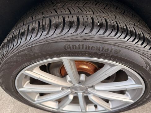 Used 2018 Audi Q3 2.0T Premium Plus w/ Premium Plus Package image 4