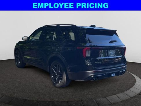 New 2026 Ford Explorer ST AWD/4WD image 3