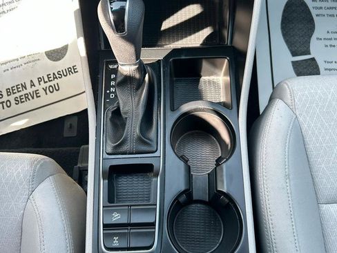 Used 2018 Hyundai Tucson SE image 15