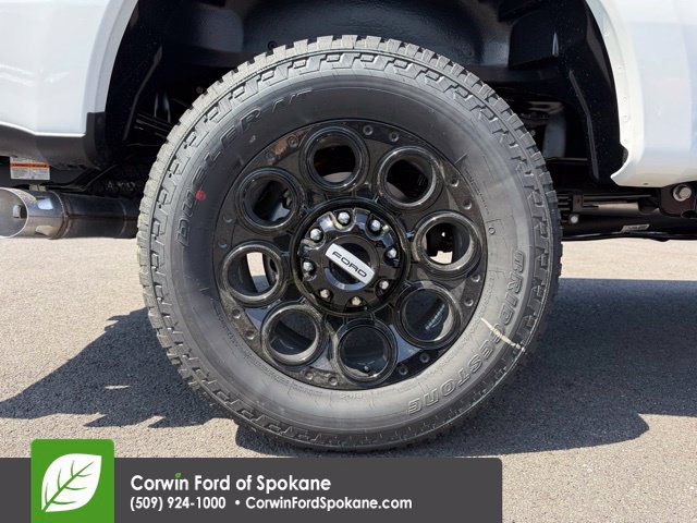 New 2026 Ford F350 Lariat w/ Black Appearance Package AWD/4WD image 9