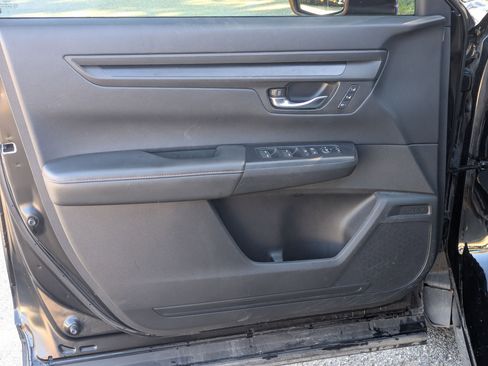 Used 2024 Honda CR-V Sport-L image 11