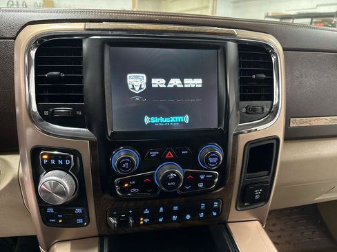 Used 2014 RAM 1500 Laramie Longhorn w/ Convenience Group AWD/4WD image 16