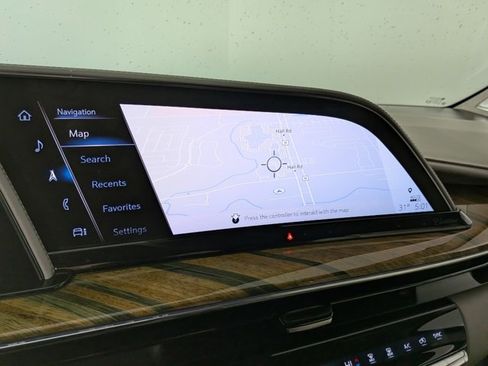 Used 2021 Cadillac Escalade ESV Sport Platinum image 8