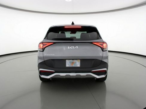 Used 2025 Kia Sportage LX FWD image 7