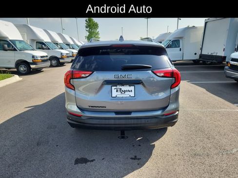Used 2019 GMC Terrain SLE w/ Driver Convenience Package FWD image 8