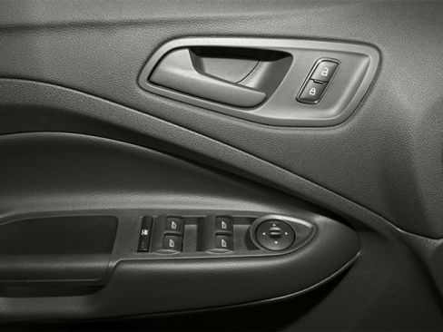 Used 2013 Ford Escape SE image 18