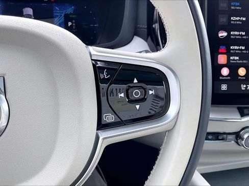 Used 2026 Volvo XC60 T8 Ultra w/ Protection Package Premier image 22