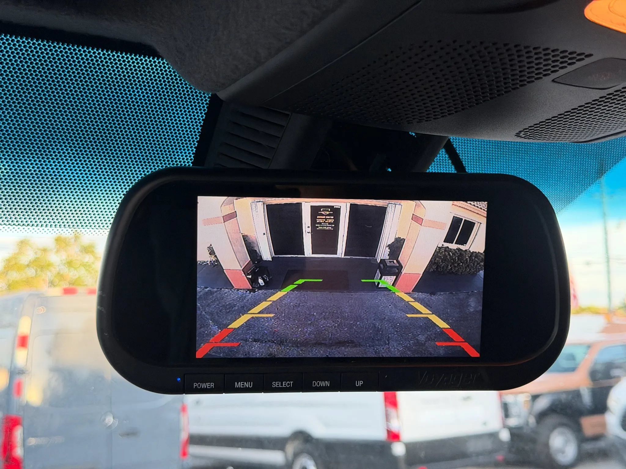 Used 2019 Mercedes-Benz Sprinter 2500 170 Extended Cargo image 15