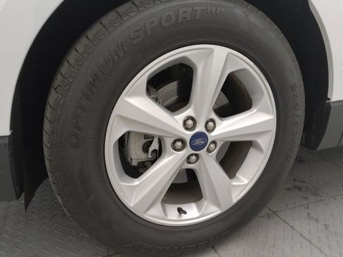 Used 2019 Ford Edge SE w/ SE Fleet Driver's Package FWD image 31