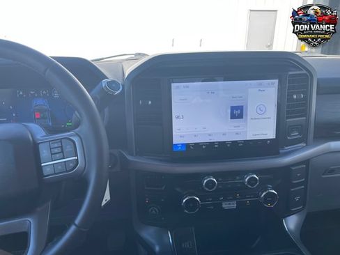 Used 2025 Ford F150 XLT w/ Equipment Group 301A Standard AWD/4WD image 17