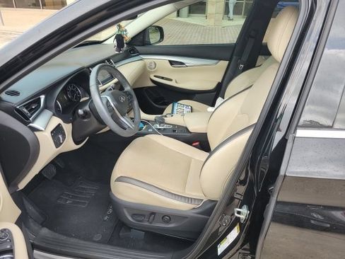 Used 2022 INFINITI QX50 Essential FWD image 8