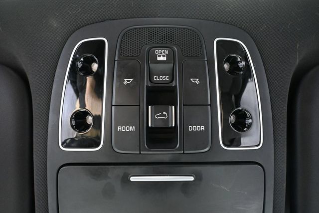 Used 2014 Kia Soul ! w/ Sun & Sound Package FWD image 25