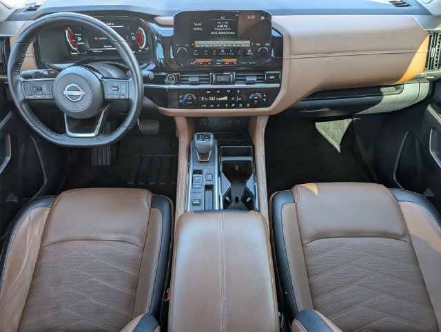 Used 2024 Nissan Pathfinder Platinum w/ Cargo Package FWD image 5