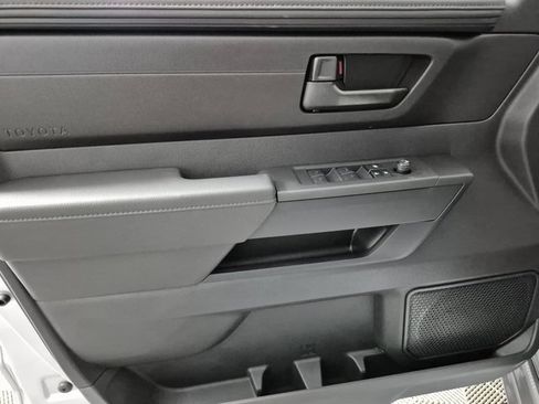 New 2026 Toyota Tundra SR image 13