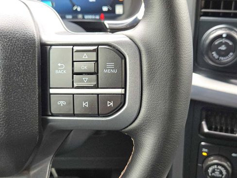 Used 2025 Ford F150 Lariat w/ Equipment Group 501A Mid AWD/4WD image 27