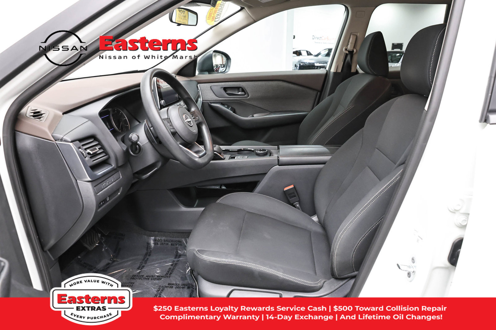 Used 2023 Nissan Rogue S AWD/4WD image 14